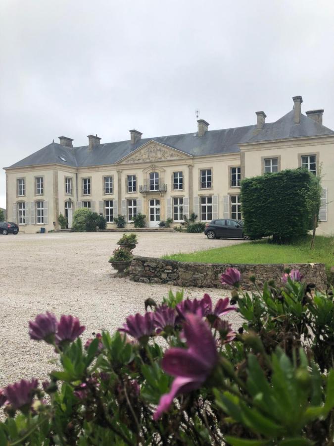 Hotel Du Chateau De Quinéville Dış mekan fotoğraf