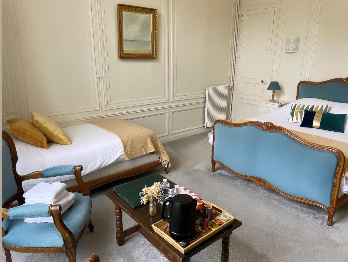 Hotel Du Chateau De Quinéville Dış mekan fotoğraf