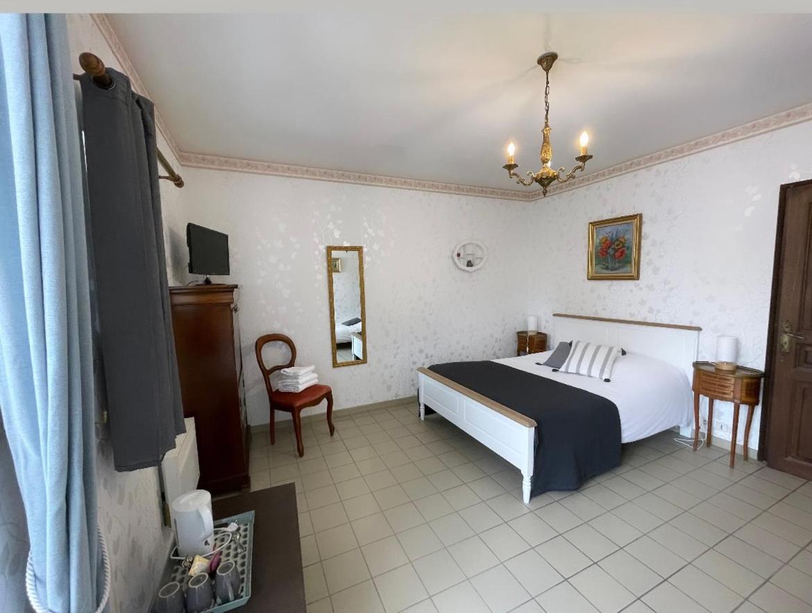 Hotel Du Chateau De Quinéville Dış mekan fotoğraf