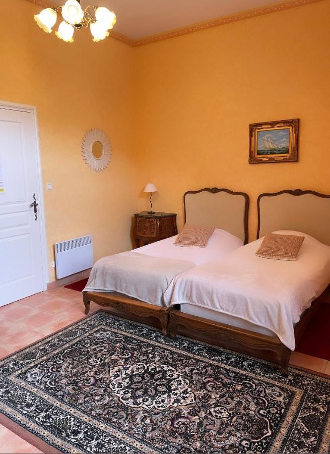 Hotel Du Chateau De Quinéville Dış mekan fotoğraf